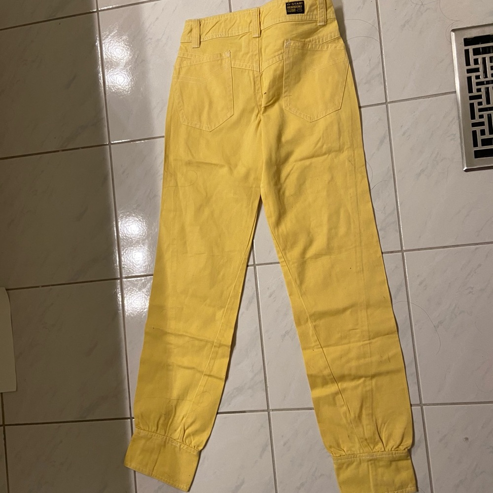 Yellow pants g star fits small to XS